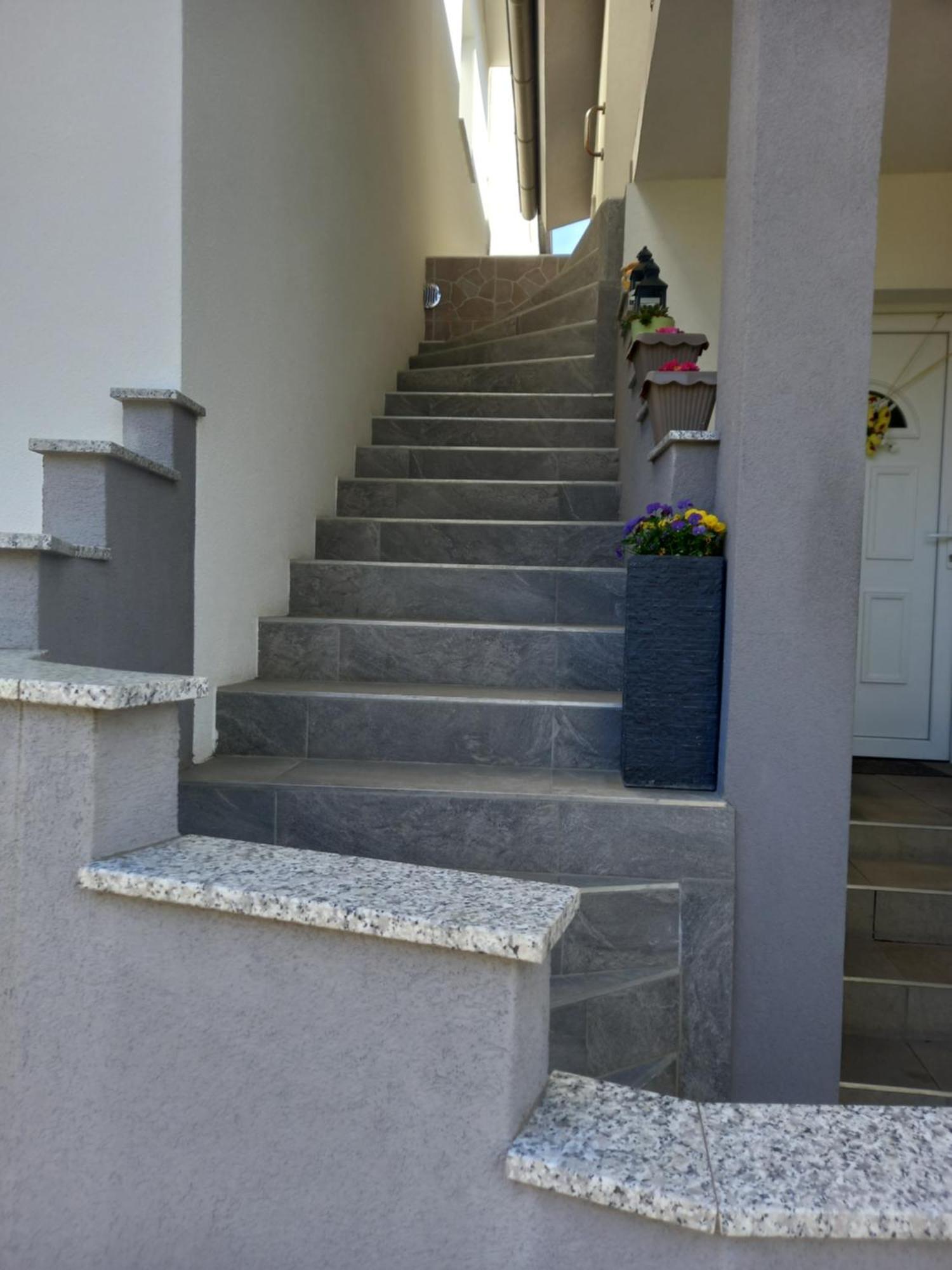 Apartment Zorec Марибор Экстерьер фото